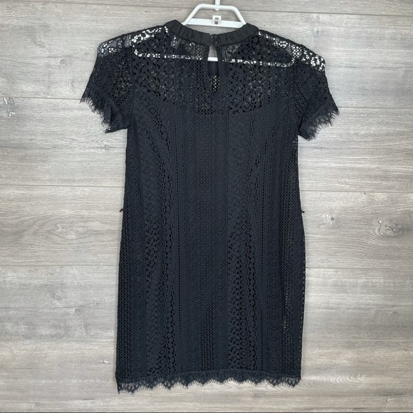3/$25🛍️ LC Lauren Conrad Short Sleeve Lace Dress - Picture 10 of 11